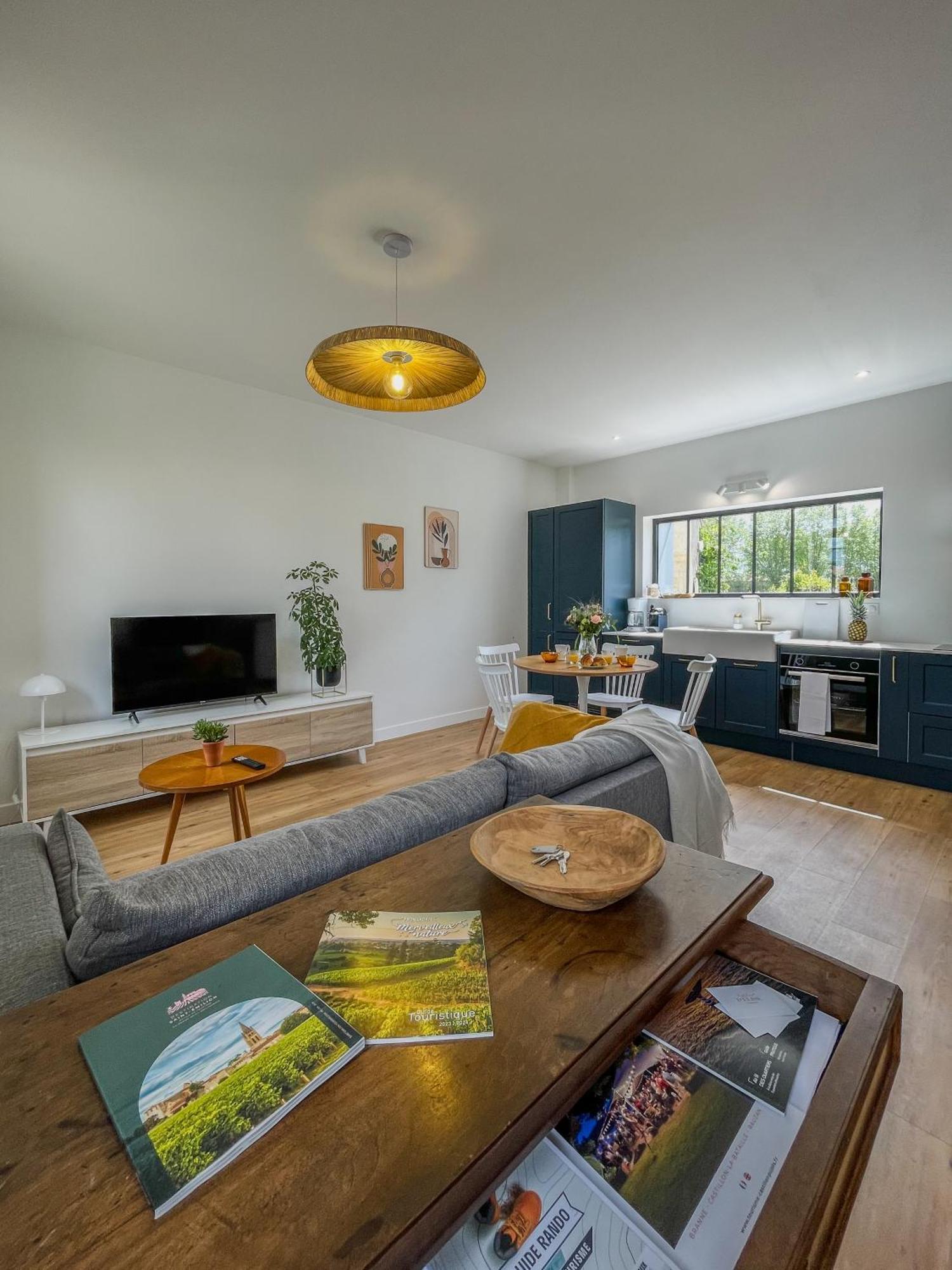 Maison Cosy Avec Vue Sur Les Vignes. ليبورن المظهر الخارجي الصورة