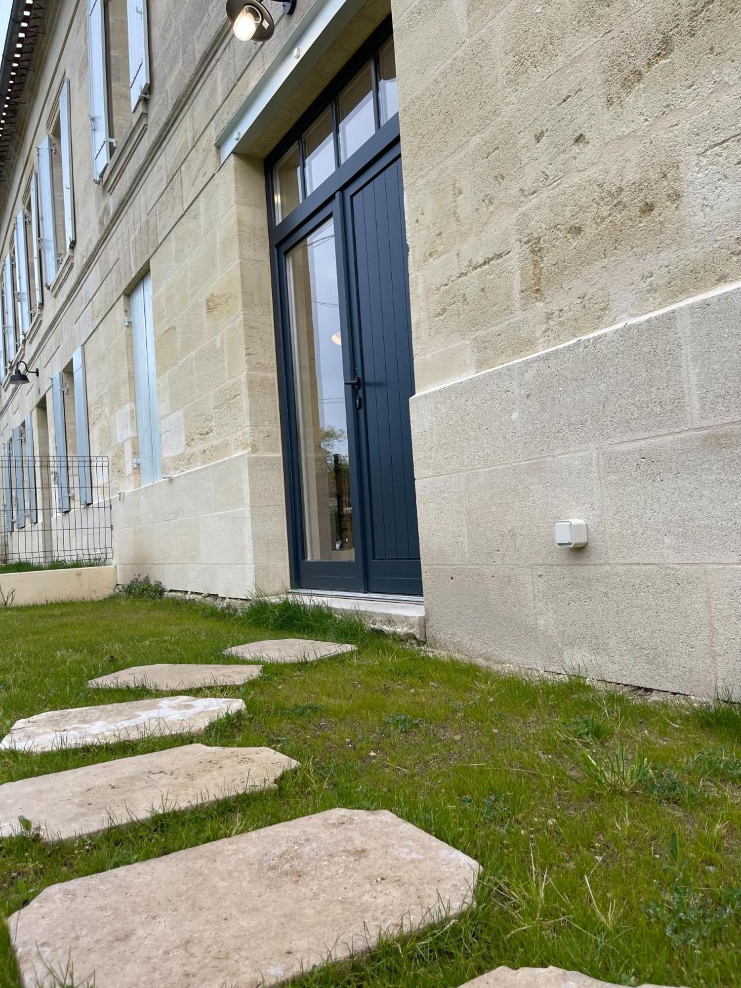 Maison Cosy Avec Vue Sur Les Vignes. ليبورن المظهر الخارجي الصورة