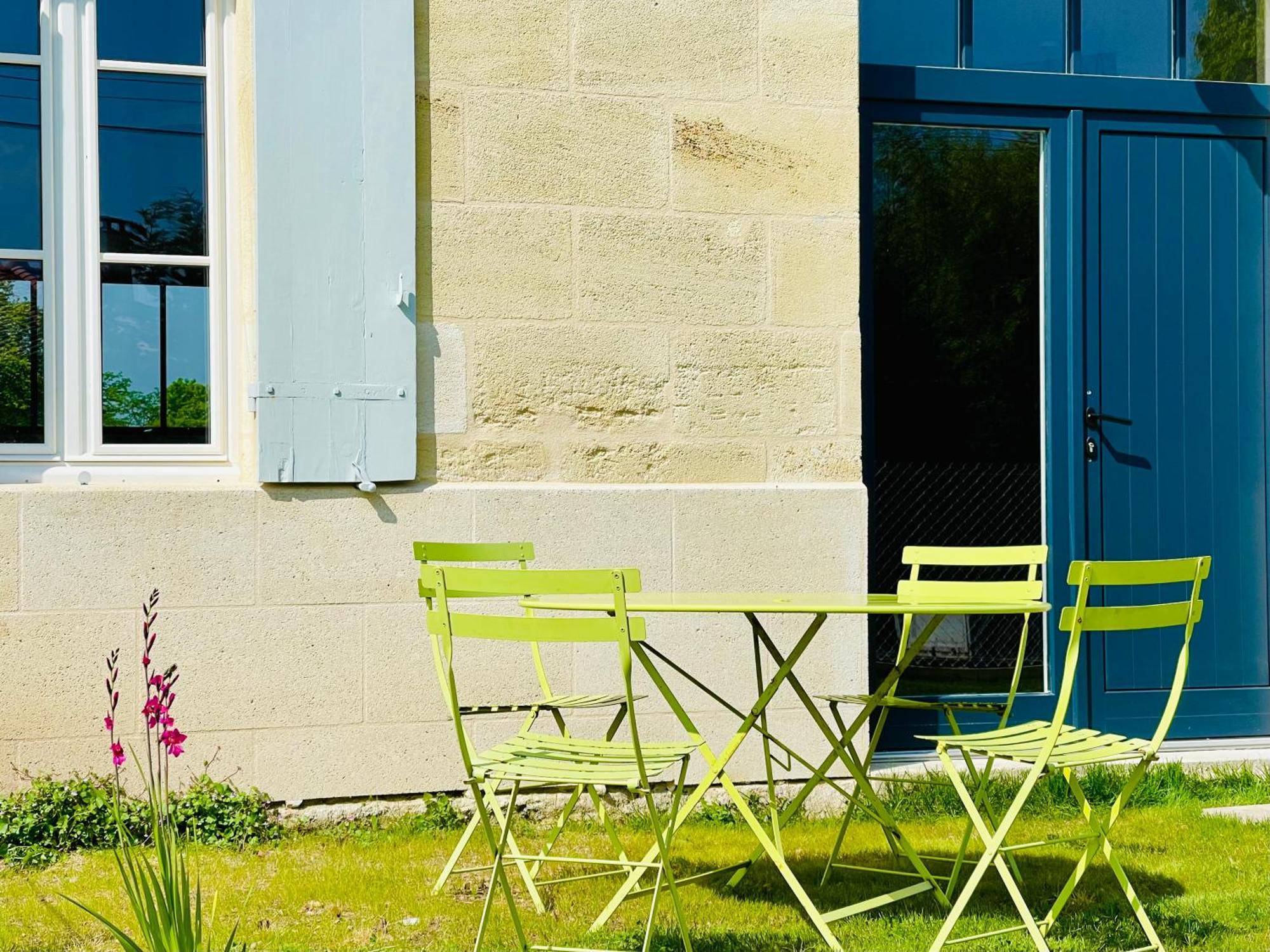 Maison Cosy Avec Vue Sur Les Vignes. ليبورن المظهر الخارجي الصورة